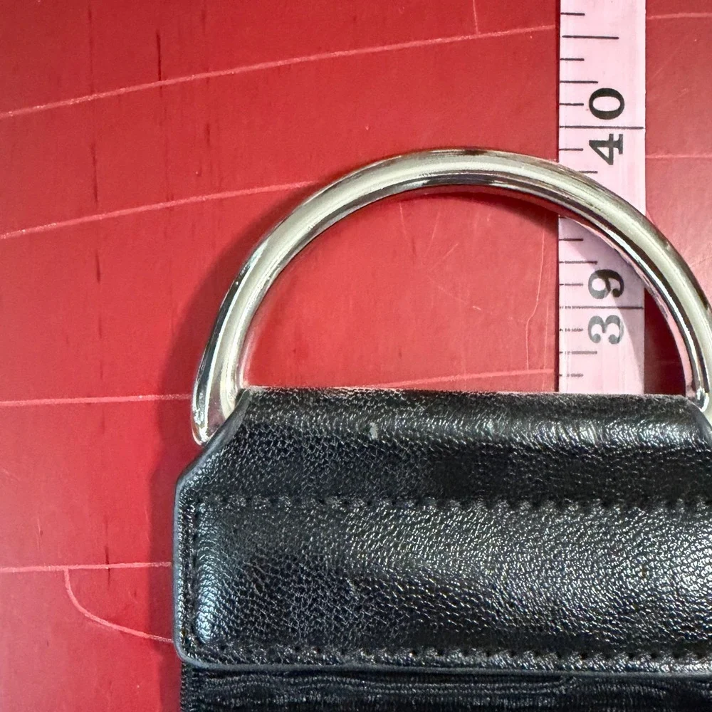 Chicos Black Wide Stretch Belt Waist Cinch Size M/L Silver O Ring Toggle Buckle